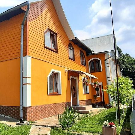 Guest House Karpaty Яремче Екстериор снимка