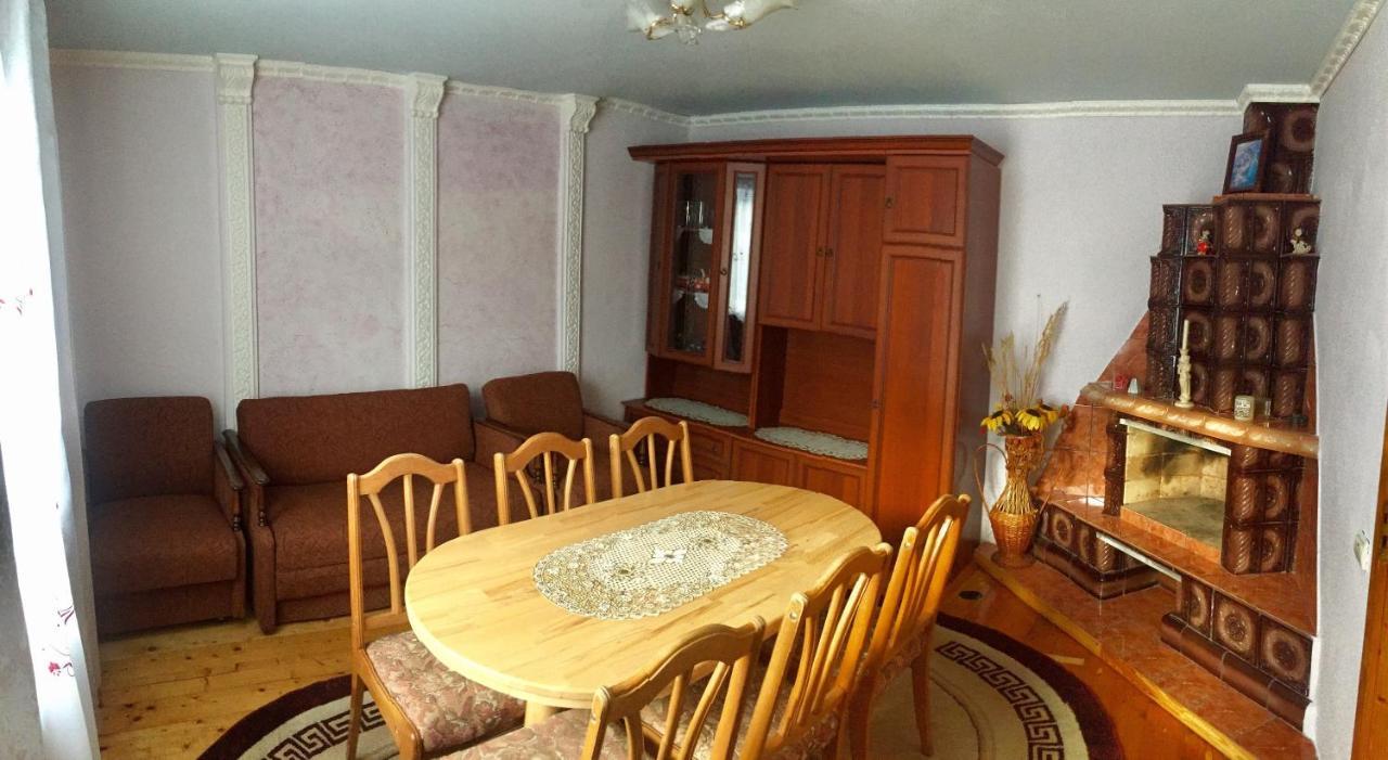 Guest House Karpaty Яремче Екстериор снимка